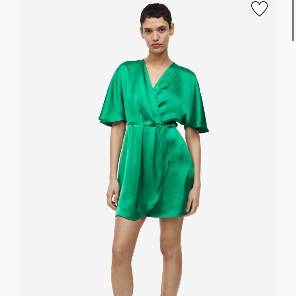 Emerald Satin Dress 💚